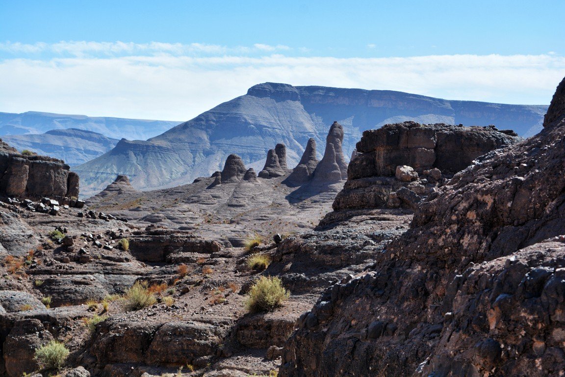 Paisaje durante la aproximación a Bab Ali