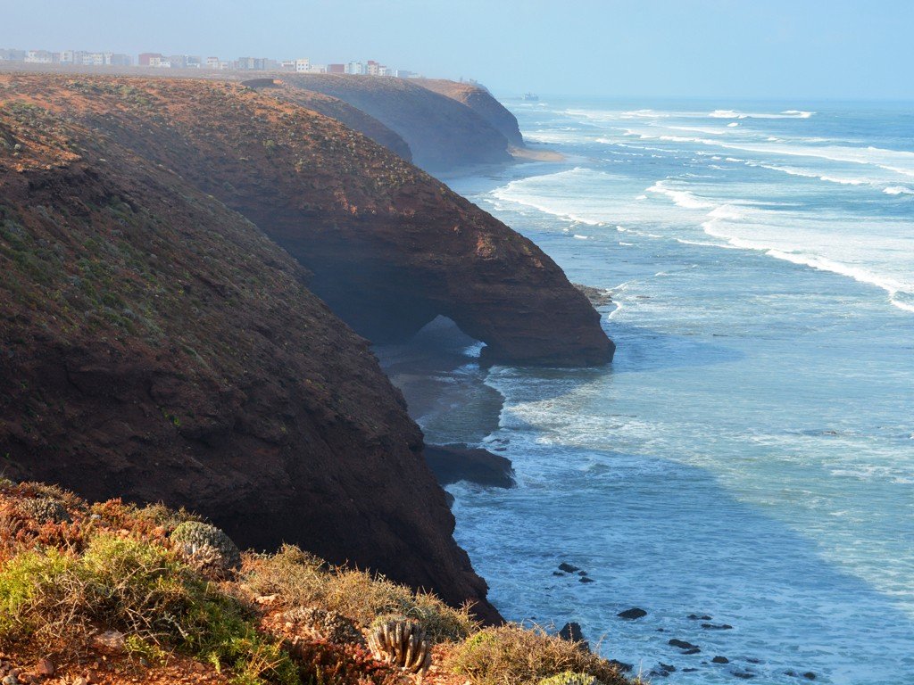 Arcos de piedra en la costa atlántica del viaje a Sidi Ifni