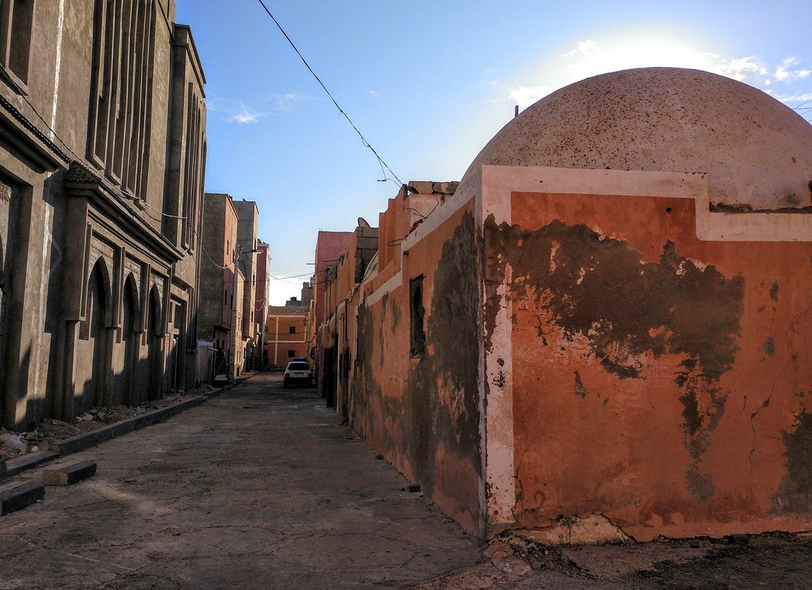 Calle del barrio antiguo de El Aaiún