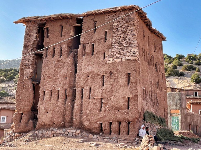 Viaje al Valle Feliz