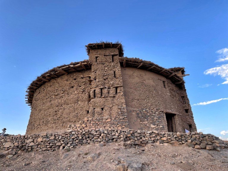 Viaje al Valle Feliz