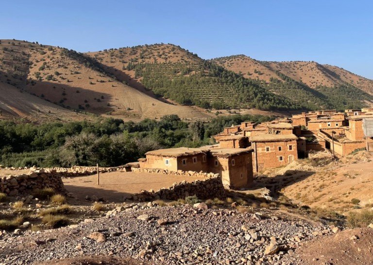 Viaje al Valle Feliz