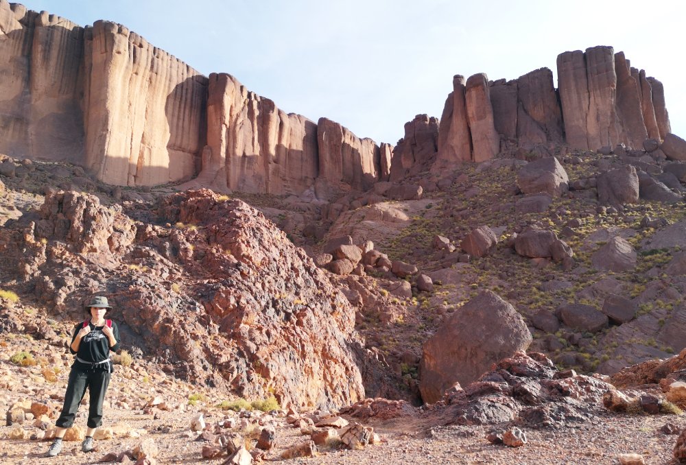 En uno de nuestros viajes a pie por Jebel Saghro.